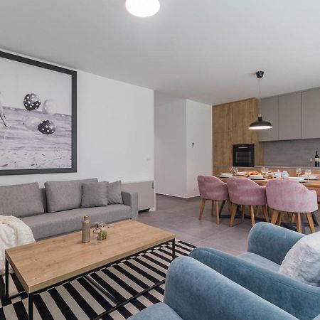 Luxury Apartments Magali 2 Rovinj Luaran gambar