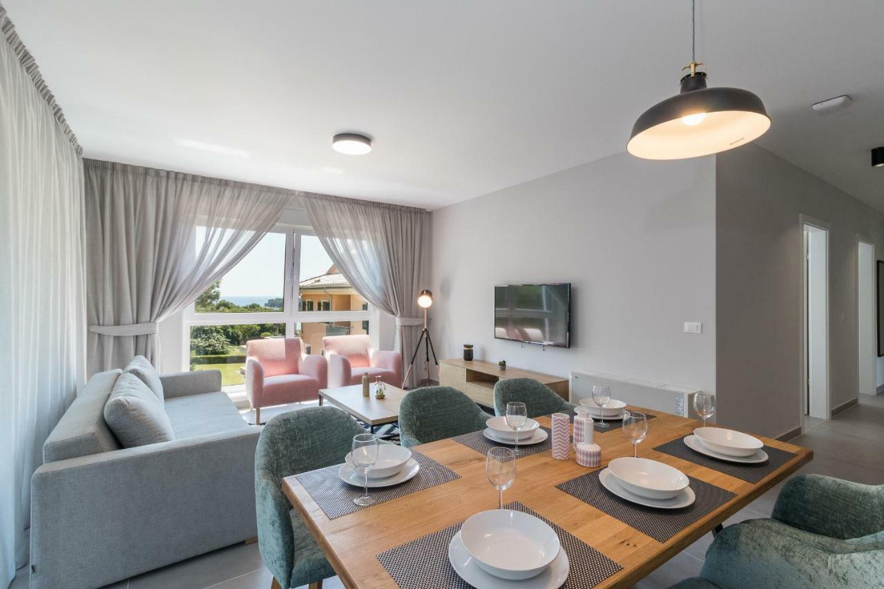 Luxury Apartments Magali 2 Rovinj Luaran gambar