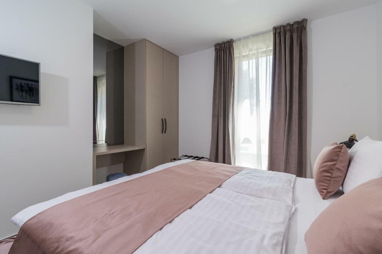 Luxury Apartments Magali 2 Rovinj Luaran gambar