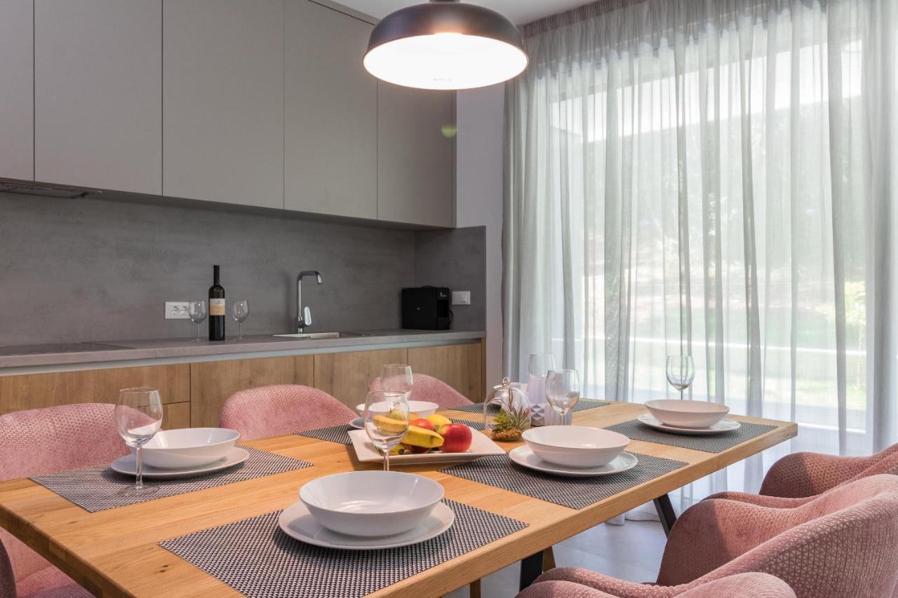 Luxury Apartments Magali 2 Rovinj Luaran gambar