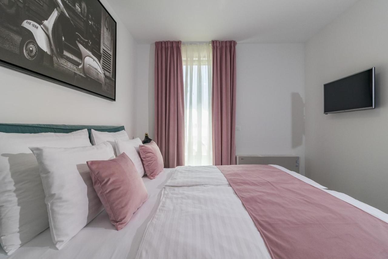 Luxury Apartments Magali 2 Rovinj Luaran gambar